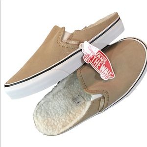 Vans Mule Suede Sherpa Shoes